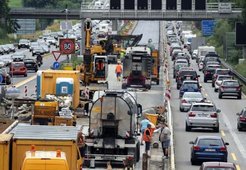 Infrastruktur für Tesla